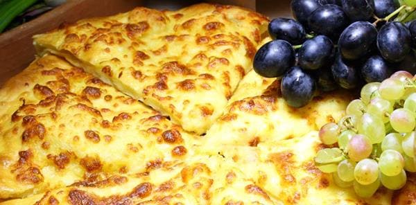 Megrelian khachapuri
